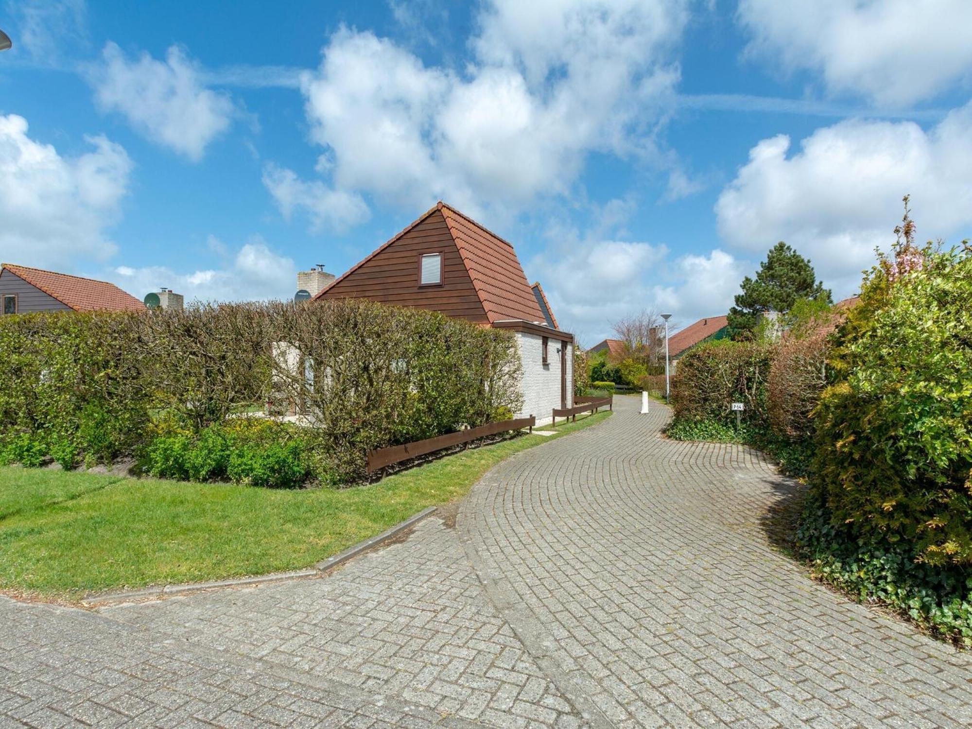 Holiday Home With Fabulous Garden Sint Maartensvlotbrug Eksteriør billede